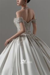 点击看大图 -艾拉·女王婚纱礼服馆