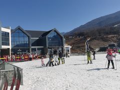 -鳌山滑雪度假区