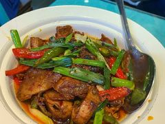 四川回锅肉-张氏宽窄巷成都名小吃(茂业百货华强北店)