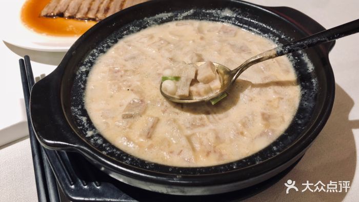 潮荟·经典潮州菜香芋芡实煲图片