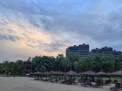 -三亚湾海居铂尔曼度假酒店