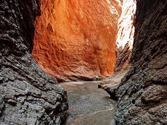 -天山神秘大峡谷