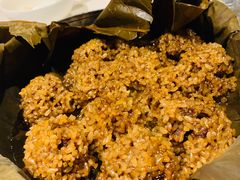 白洋淀荷叶糯米排骨-小放牛河北菜(长安万达店)
