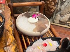 -老牌坊云南鱼豆花火锅(爱建店)