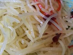 酸辣土豆丝-新白鹿餐厅(城西银泰城店)