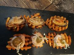 -HIGH FIVE哈福手工汉堡(桂林路店)