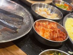 -GOGIYA·咕叽吖韩国传统烤肉店(东方新天地店)