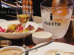 -MONICH牛排融合餐厅(和义大道购物中心店)