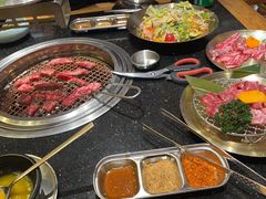 -韩烧牛中牛·甄选黑牛烤肉(黑金店)