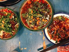 冒牛肉-马路边边串串香形象店(磐石路店)