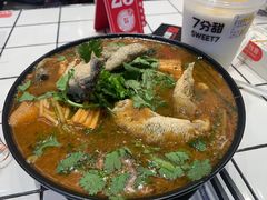 -肥汁米蘭香港米线(长宁来福士店)