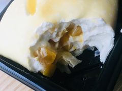 -蜜蜂小象·榴莲千层蛋糕(时代汇11栋店)