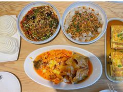 -小镇大厨新概念复合中餐厅(万达广场大连高新店)