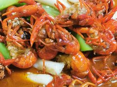 -茸梅路右拐龙虾-农家菜(松江店)