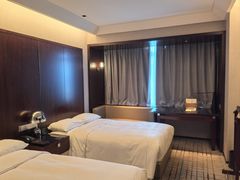 -上海龙之梦万丽酒店