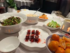 -蘇锦宴·淮扬菜烤鸭·小院(三元桥霄云路店)