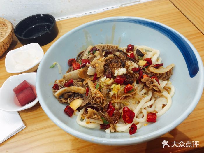 海鲜先生爆肚面图片