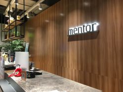 -Mentor Hair Salon
