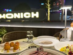 -MONICH牛排融合餐厅(和义大道购物中心店)