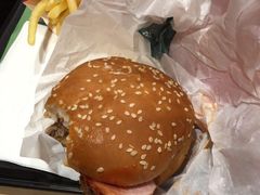 -麦当劳(百联西郊购物中心店)