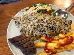 雪花牛肉粒配黑松露烩米饭-红小满休闲餐厅(十全街店)