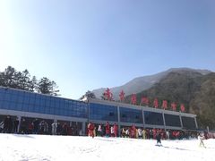 -大别山南武当滑雪场