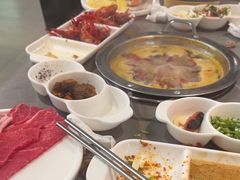 -黑金·寻焰自助百汇·烤肉·火锅(中街店)