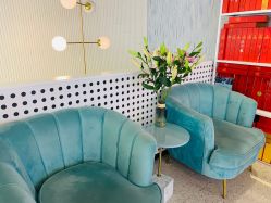-PE SALON