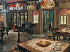 -哥老官重庆美蛙鱼头(日月光店)