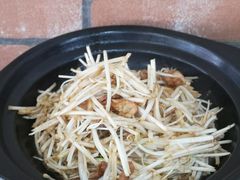 砂锅溧阳白芹-八张桌子(老店)