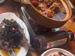 -老鼎万春卤菜(五代传承创始老店)