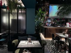 -SHADOWS•Bistro&Eatery(安福路店)