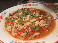 自贡鲜椒仔姜牛蛙-破三川·新川菜(静安大融城店)