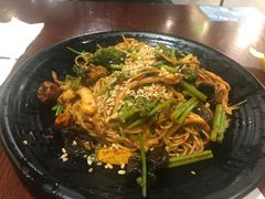 -陕味食族(西小口路店)