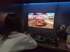 -绿树电竞(五路店)