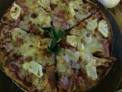 -Bamboo Bar & Grill Restaurant