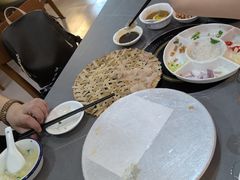 -官塘陈记鱼生·潮汕砂锅粥·牛肉火锅(潮枫路总店)