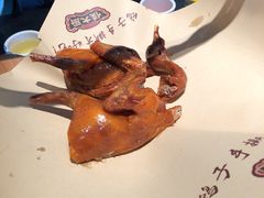 -鸽子侯·家宴·平价海鲜(市图书馆店)