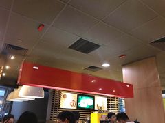 -麦当劳(海岸城店)