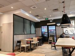 -肯德基(珠峰店)