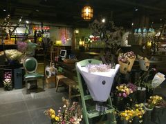 -魔方城市书房(中街益田店)