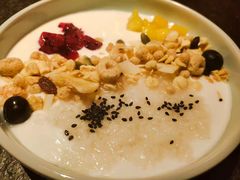 米釀鲜果酸奶-丝路金桃·新疆菜(徐汇店)