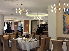 大堂-老人和饭店(淮海中路店)