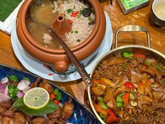 -老滇山寨•云南特色菜•地方菜•民族风情歌舞表演(金碧店)