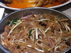干炒牛河-张记旺角食街(动物园店)