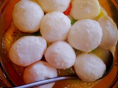 浓鱼汁泡手打鱼腐-悦湖公馆