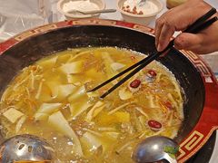 -牛得很·鲜牦牛肉烧烤·牛羊肉菌汤锅(康定店)