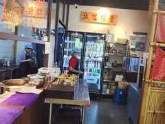 -丽丽三鲜螺蛳粉(田林路店)