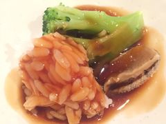 -佰烧海鲜烤肉火锅自助(世茂国际广场店)