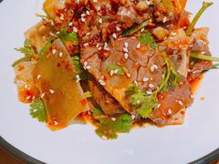 -江渔儿酸菜鱼·拔草餐厅(虎门君乐汇店)